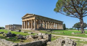 Scopri la città campana con templi greci meglio conservati: più antica di Roma